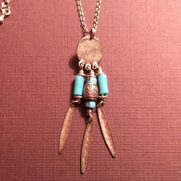 Silver tone and faux turquoise Southwest necklace 🧱🔥 - Picture 3 of 4